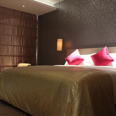 Wongtee V Hotel Шънджън Стая снимка